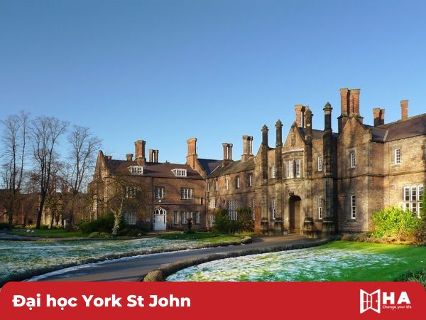 Đại học York St John trường đại học ở anh có học phí rẻ